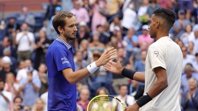 Pronostic Felix Auger Aliassime Daniil Medvedev GRATUIT Open d'Australie