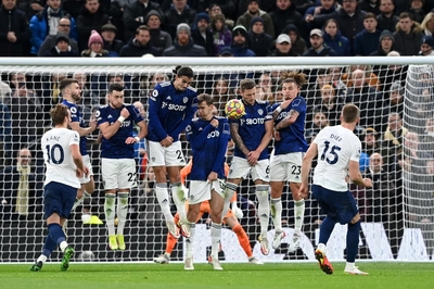 Pronostic Leeds Tottenham GRATUIT Premier League